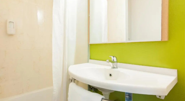 Номер Standard B&B HOTEL Bordeaux Lac sur Bruges