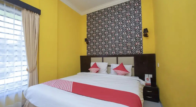 Номер Standard OYO 1164 Edotel Mahligai By Smkn 2 Tanjung Pinang