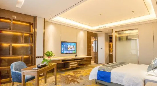 Люкс Deluxe Danyang 6 Plus 1 Express Chain Hotel