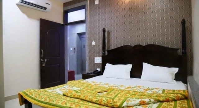 Hotel Harsh Palace, Забронировать Отель Отели штата Раджастхана с парковкой, Парковка