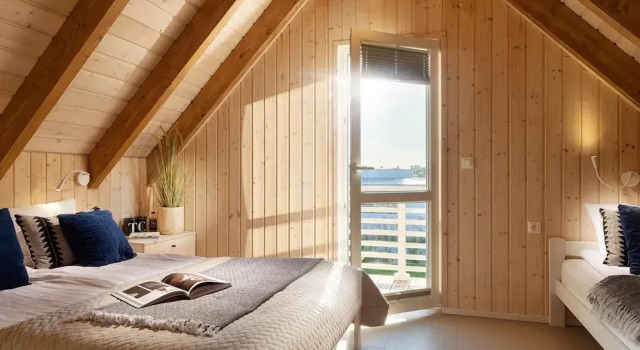Cozy Holiday Home With Pool for 8