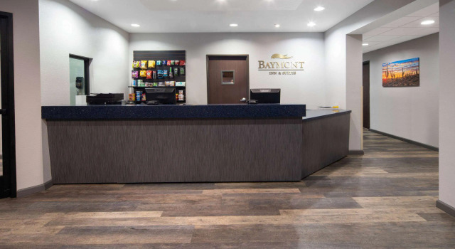Baymont by Wyndham Las Vegas South Strip, Забронировать Отель Отели Лас-Вегаса с бассейном, рядом с Торговый центр Las Vegas South Premium Outlets, Бассейн