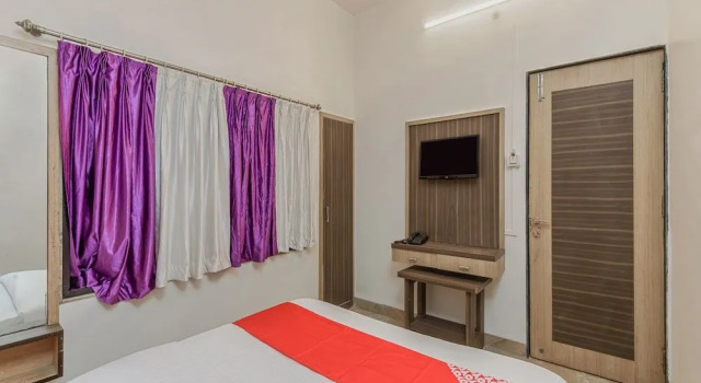 OYO 22999 Hotel Kandil