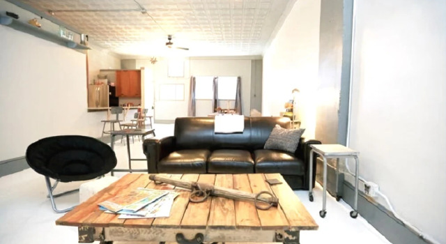 French Chic Loft, Забронировать Отель Отели Ашвилл с бассейном, рядом с Театр Diana Wortham Theatre, Бассейн
