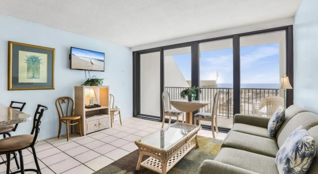Апартаменты Island Wind West 177 Next to Hangout Pool Beach