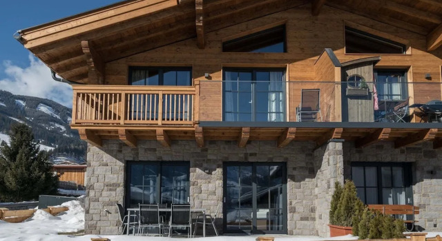 Cozy Chalet near Ski Area in Piesendorf