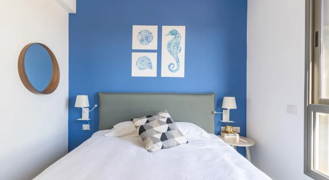Sunlit Balcony & Coastal Charm by Sea N' Rent