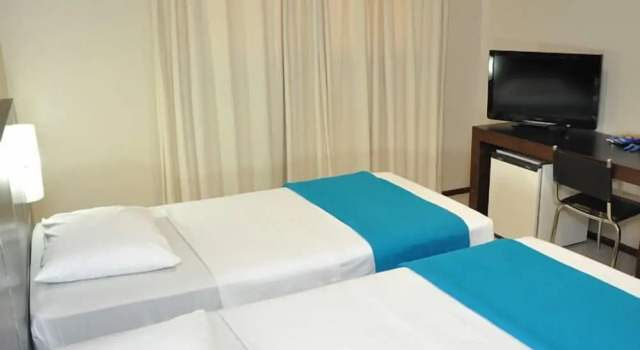 Двухместный номер Deluxe Crystal Plaza Hotel