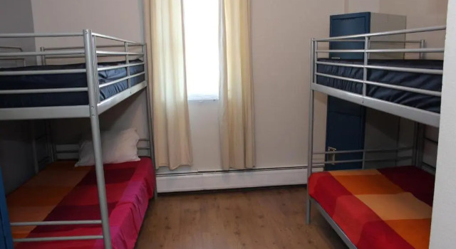 Кровать в общем номере (женский номер) HI San Diego Downtown Hostel