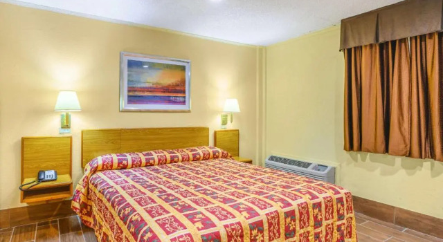 Номер Standard Rodeway Inn Metairie - New Orleans West