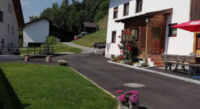 Berghof Knabl, Забронировать Апартаменты/квартира Отели Тироля с парковкой, Парковка