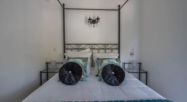 Четырёхместный номер Superior Hôtel Le Méditerranée