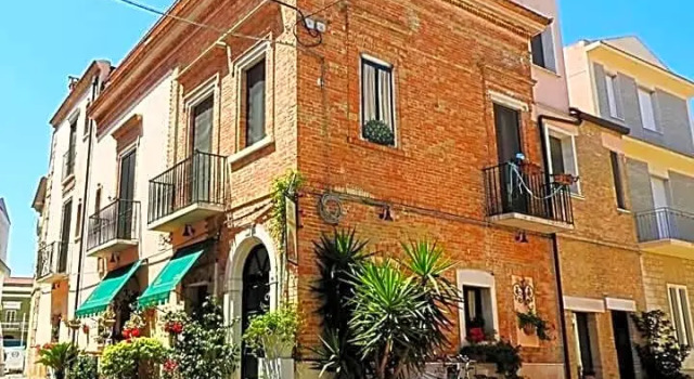 B&B Liu Palazzo Ducale, Reserva ahora Bed & breakfast Lesina Gargano