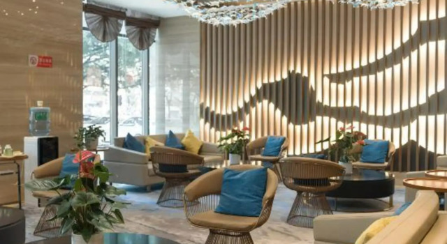 Zhong Yu Hotel, Rezerwuj Hotel Hotele w Yuxi z parkingiem, Parking