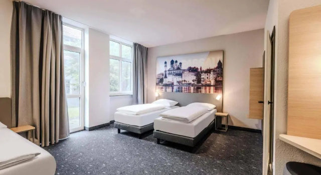 Трёхместный номер Standard B&B HOTEL Passau-Süd