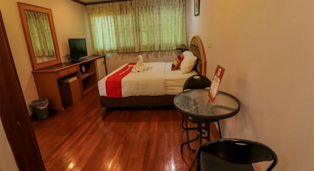 Nida Rooms Ban Nong 113 Na Di, Varaa Hotelli Hotellit North-Eastern Thailand pysäköinnillä, Pysäköinti