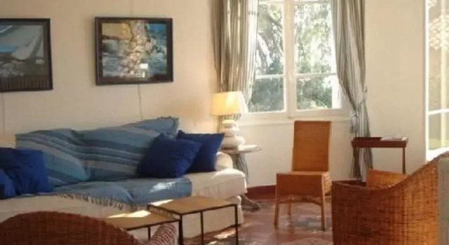 Cannes Villa Bord de Mer, Забронировать Вилла Канны Приморские Альпы
