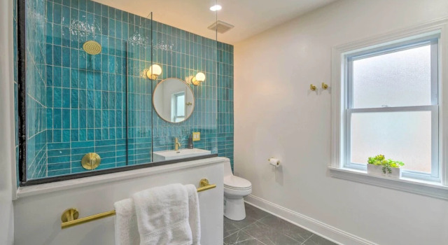 Коттедж Oak Park Home w/ Grill - 5 Mi to Garfield Park!