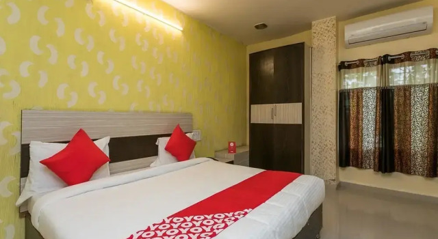 Hotel Laxmi Niwas by OYO Rooms
