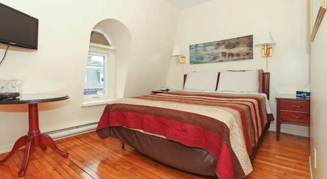 Номер Comfort Gower Guest House