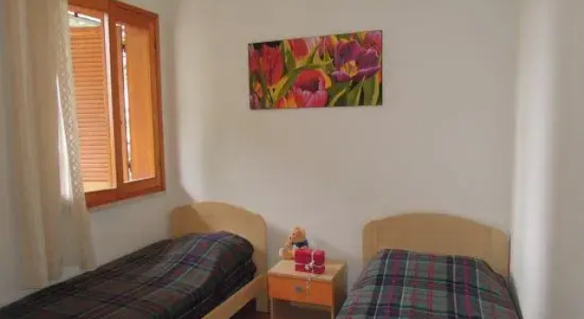 Апартаменты Relaxing villa with private garden near the sea