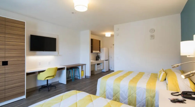 Uptown Suites Extended Stay Charlotte NC - Concord, Buchen Sie Hotel University Place North Carolina