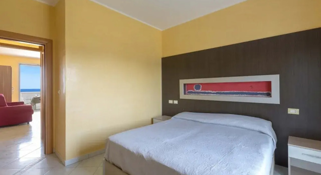 2830 Residence Solaris - Bilo Superior Fronte Mare by Barbarhouse