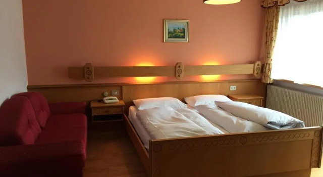 Номер Economy Hotel Pütia