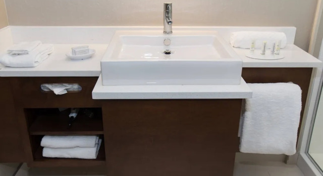 Люкс c 1 комнатой SpringHill Suites by Marriott Charlotte Ballantyne