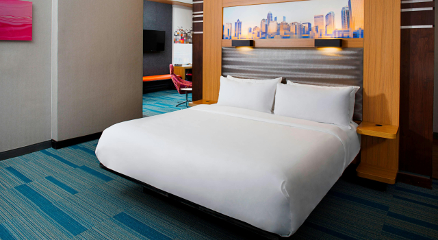 Aloft by Marriott Charlotte City Center