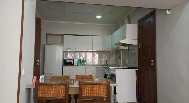Apartment Center 1