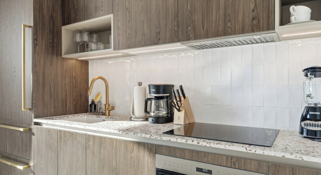 Апартаменты Luxury Lux Studio W City Views and Pool