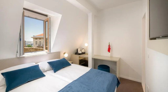 Номер Standard Flos Luxury Rooms