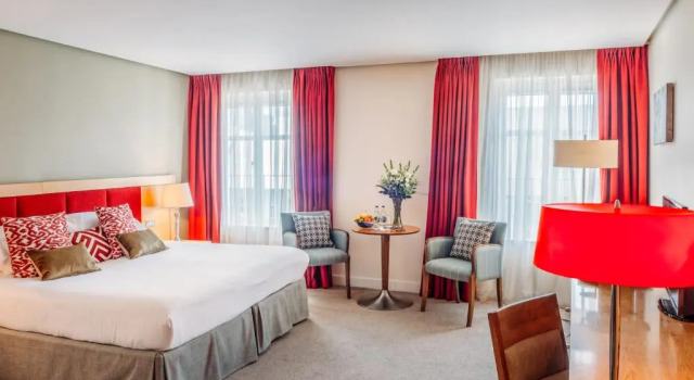 Трёхместный номер Standard Kilkenny Pembroke Hotel