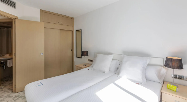 Apartamentos Caprice Playa de Alcudia, Book Apartment Apartments in Alcudia, Apartment