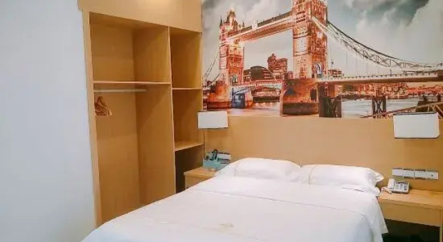 Jinquan Hotel (Shenzhen Dafen Metro Station), Rezerwuj Hotel Hotele w Shenzhen z parkingiem, Parking