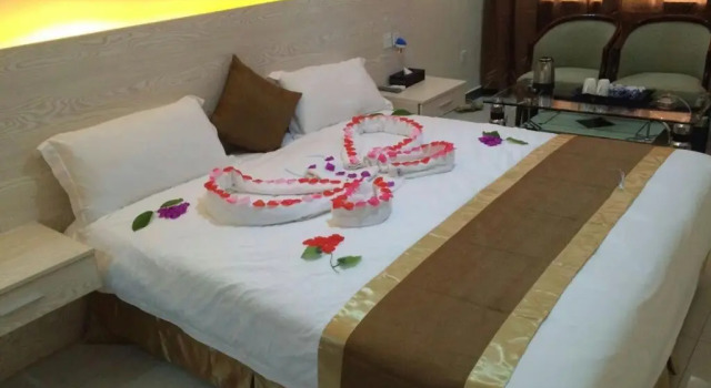 Nanjing Restaurant & Motel