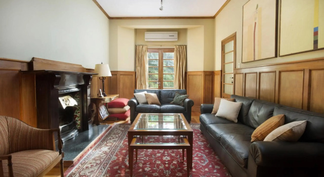Casa Sur - 500 m from the park at the greenest and most elegant neighbourhood, Забронировать Отель Отели Мендосы с бассейном, рядом с Civic Square, Бассейн