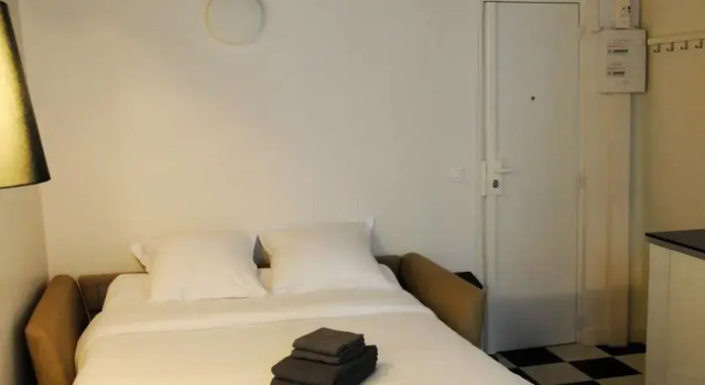 Studio Hotel de Ville - Marais, Забронировать Отель Париж Иль-де-Франс, рядом с Станция метро Rambuteau