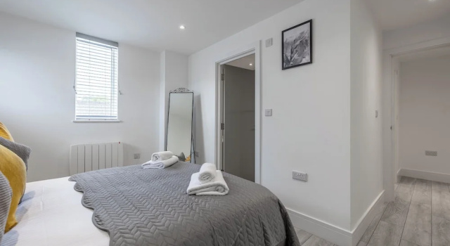 Апартаменты Classic Beautiful 2Bedroom House in Central Town