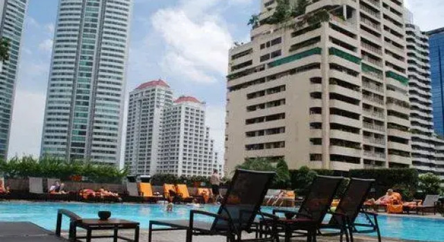 Rembrandt Hotel & Towers (Serviced Apartments), Забронировать Апартаменты/квартира Апартаменты Бангкока, рядом с Конгресс-центр имени королевы Сирикит, Апартаменты/квартира