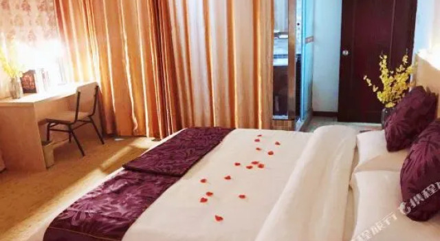 Quanzhou Risheng Business Hotel