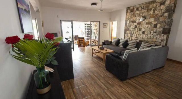 Les Villas 33, Book Hotel Tombeau Bay 