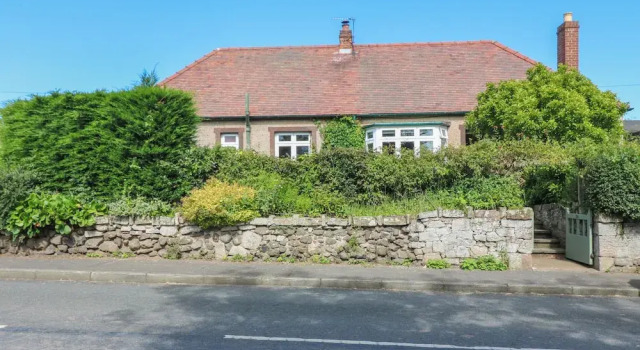 Charlies Cottage, Забронировать Дом для отпуска Отели Шотландских границ с парковкой, Парковка