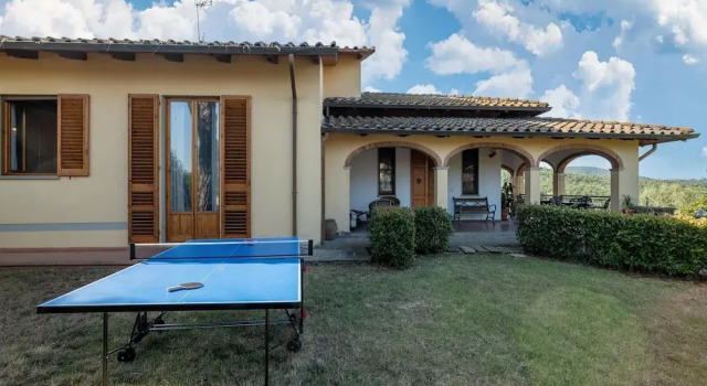 Коттедж с балконом Scenic Retreat, Pergine Valdarno