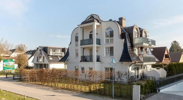 Апартаменты Villa Deichgraf -Fewo Zingst