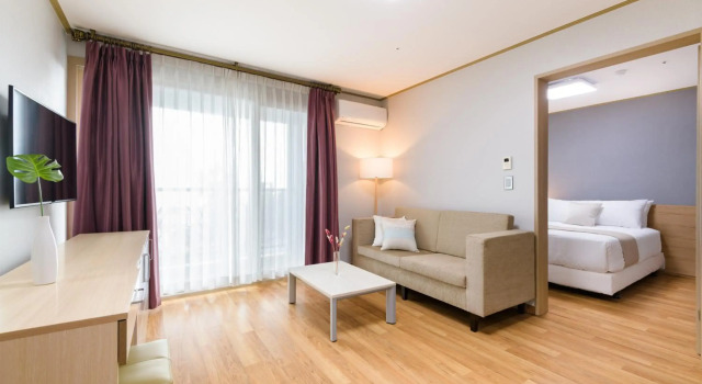 Seogwipo Worldcup Resort, Забронировать Курортный отель Отели Согвипхо с парковкой, Парковка