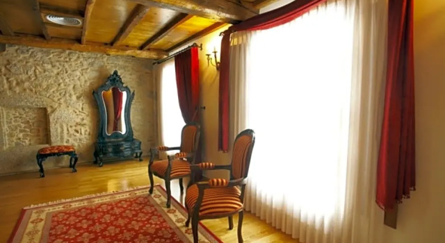Четырёхместный номер Superior Hotel Vila do Val