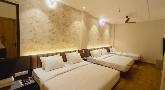 Люкс Rukkmannie Holiday Inn