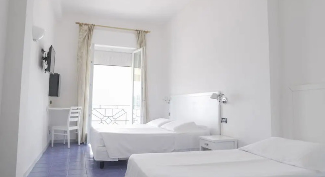 Трёхместный номер Standard Hotel Venere Azzurra